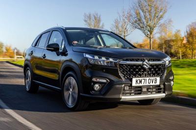Suzuki S-Cross recruitment