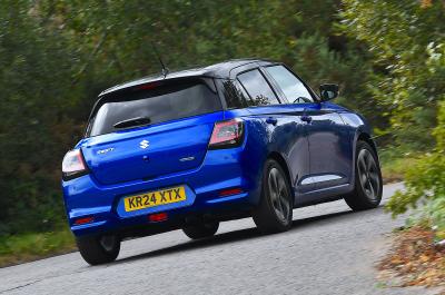 Suzuki Swift Hybrid LT rear cornering