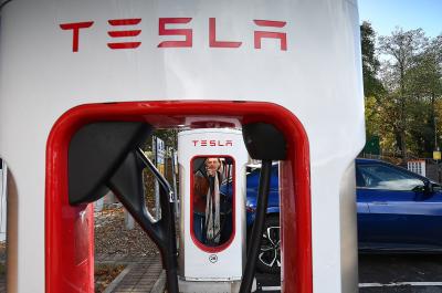 Electric car charging networks rated