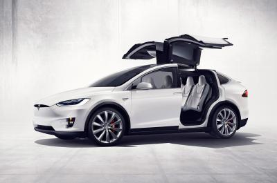 2015 Tesla Model X SUV revealed - specs, pictures and release date