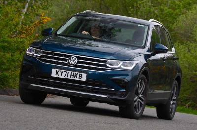 Volkswagen Tiguan front