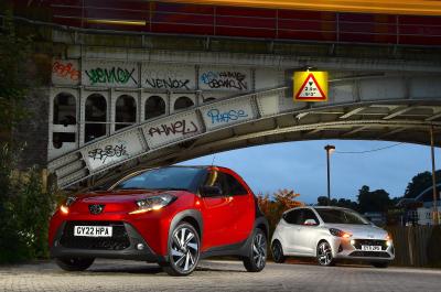 New Toyota Aygo X vs Hyundai i10 header