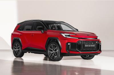 Toyota RAV4 front studio