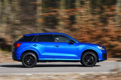 Used Audi Q2 2016-present side driving