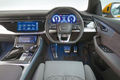 Used Audi Q8 2018-2024 dash