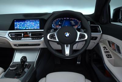Used BMW 3 Series interior