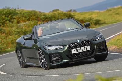 Used BMW 4 Series Convertible 2021-present front cornering