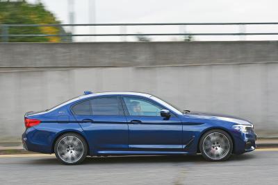 Used BMW 5 Series 2017-2023 side driving