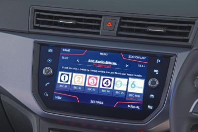 Used Seat Arona 2018-present infotainment