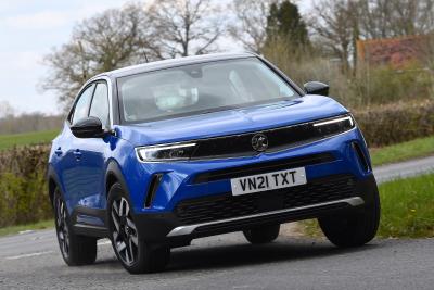 Used Vauxhall Mokka 2021-present front cornering