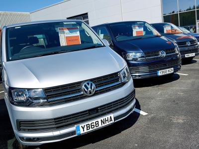 Used Volkwagen Transporter front three quarters