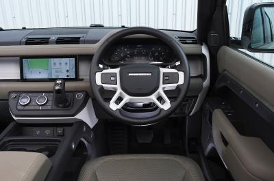 Used Land Rover Defender 2020-present interior dashboard