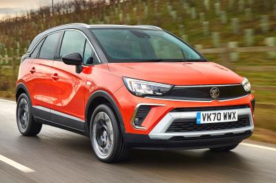 Vauxhall Crossland front right driving