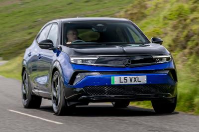 Vauxhall Mokka GSE Electric front right driving