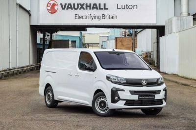 Vauxhall Vivaro Electric outside Luton factory