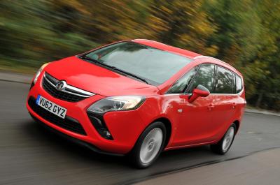 New Vauxhall Zafira and Meriva to get crossover styling