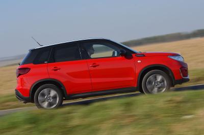 Suzuki Vitara side