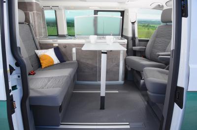 Volkswagen California Ocean 2021 seating