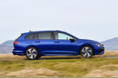Volkswagen Golf R Estate 2022 side