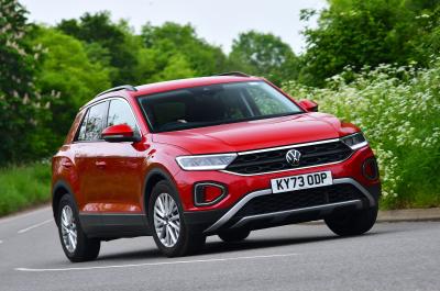 Volkswagen T-Roc front cornering