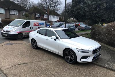 Volvo S60 Assist