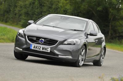 Used Volvo V40 2012-2019 front corner