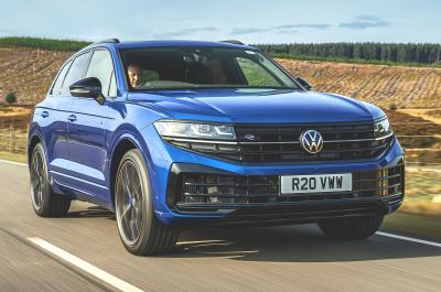 VW Touareg R front right driving