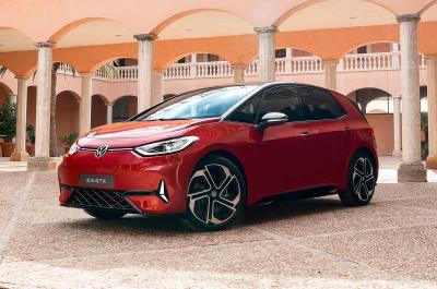 Volkswagen ID 3 GTX front static courtyard