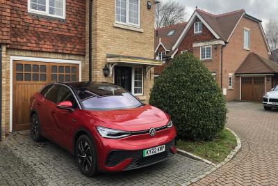 Volkswagen ID 5 outside mark's house