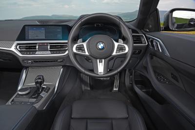New BMW 4 Series Convertible interior