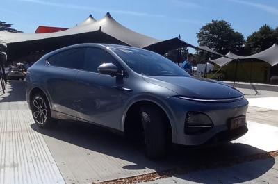 Xpeng G6 front three quarters static at Goodwood Festival of Speed