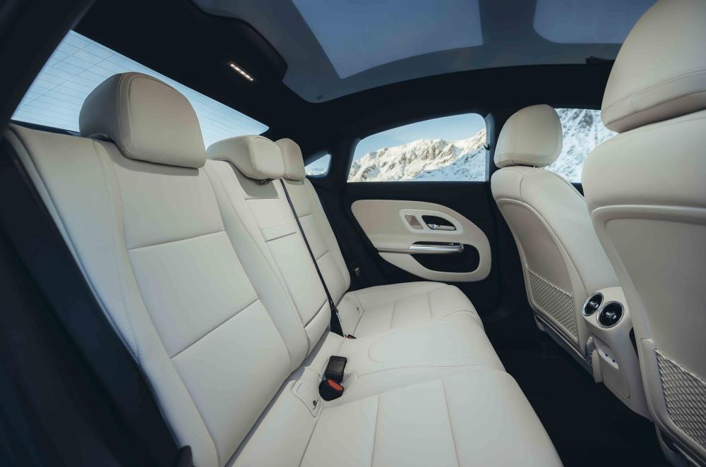 Mercedes CLA interior rear