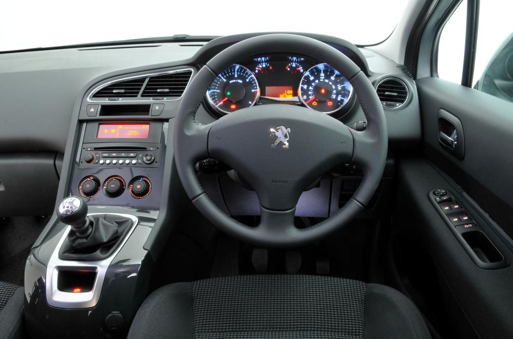 Peugeot 5008 MPV (09 - 16)