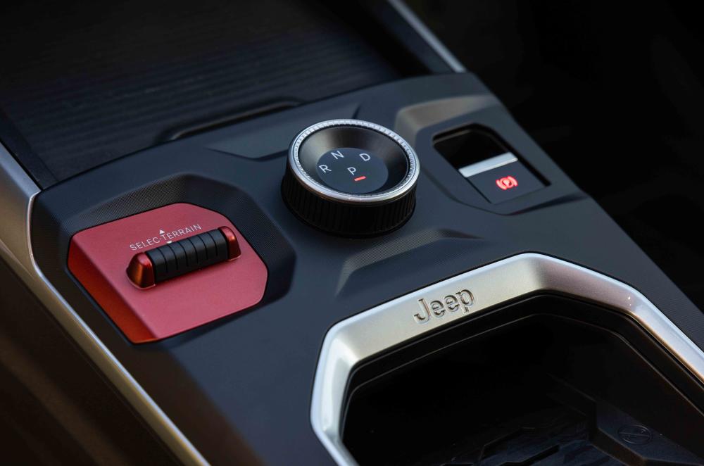 Jeep Compass interior details