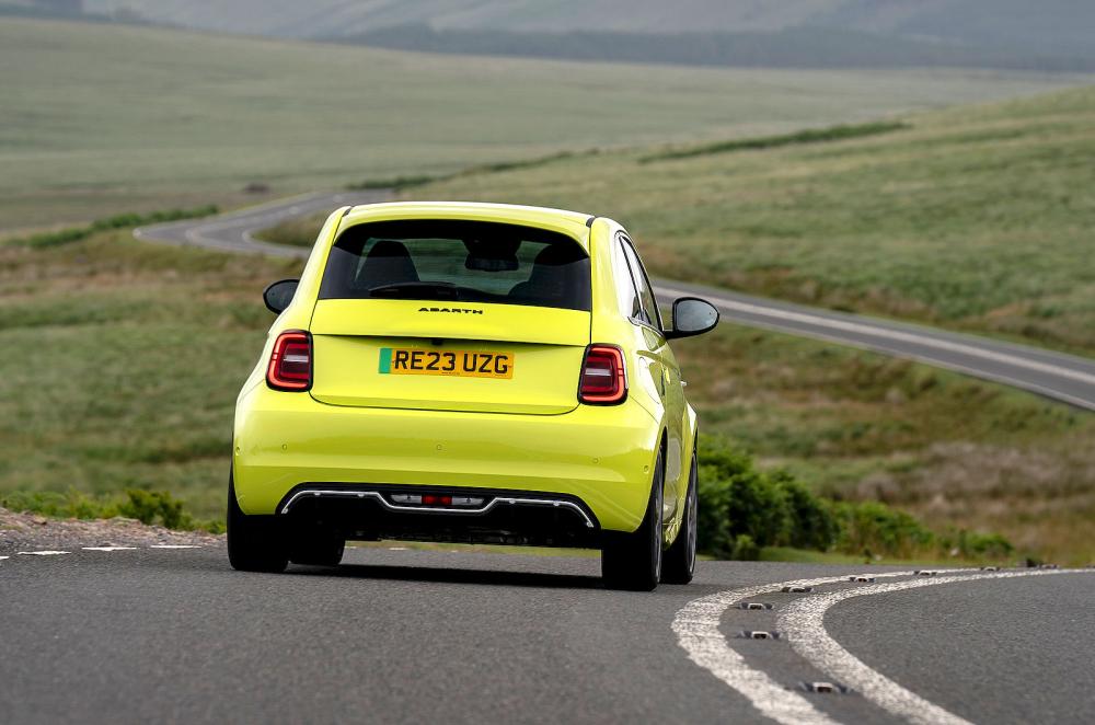 Abarth 500e rear cornering