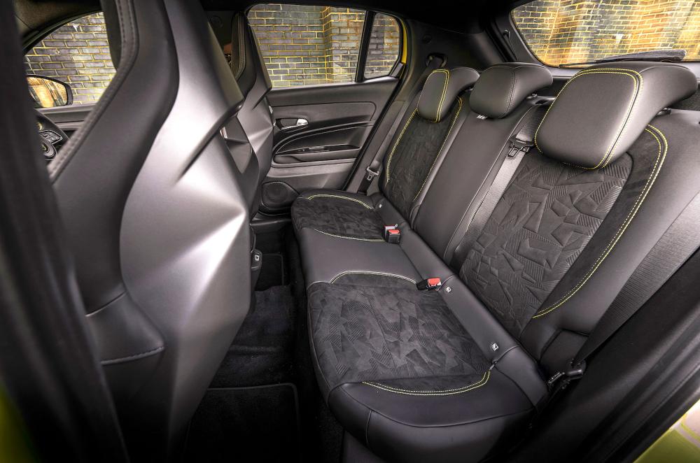 Abarth 600e back seats
