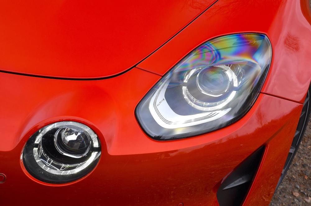 Alpine A110 headlights