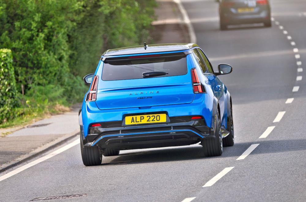 Alpine A290 rear driving