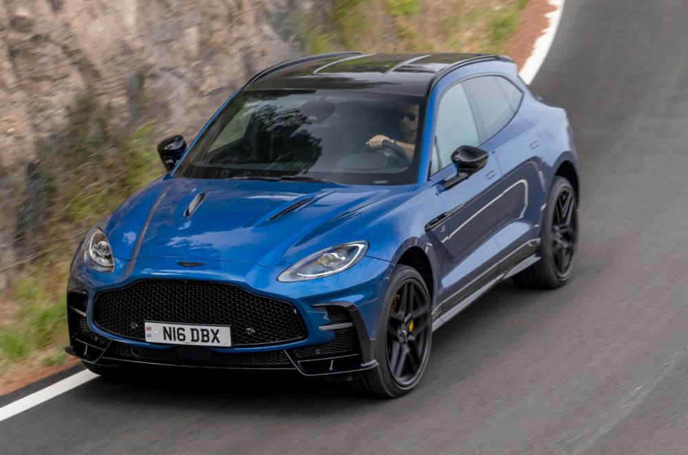 Aston Martin DBX front cornering