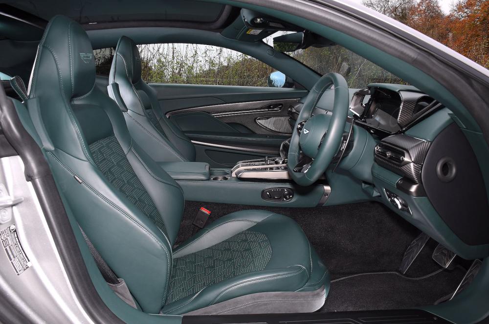 Aston Martin Vanquish seats