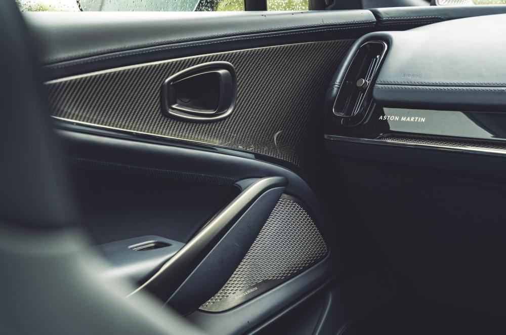 Aston Martin DBX door trim