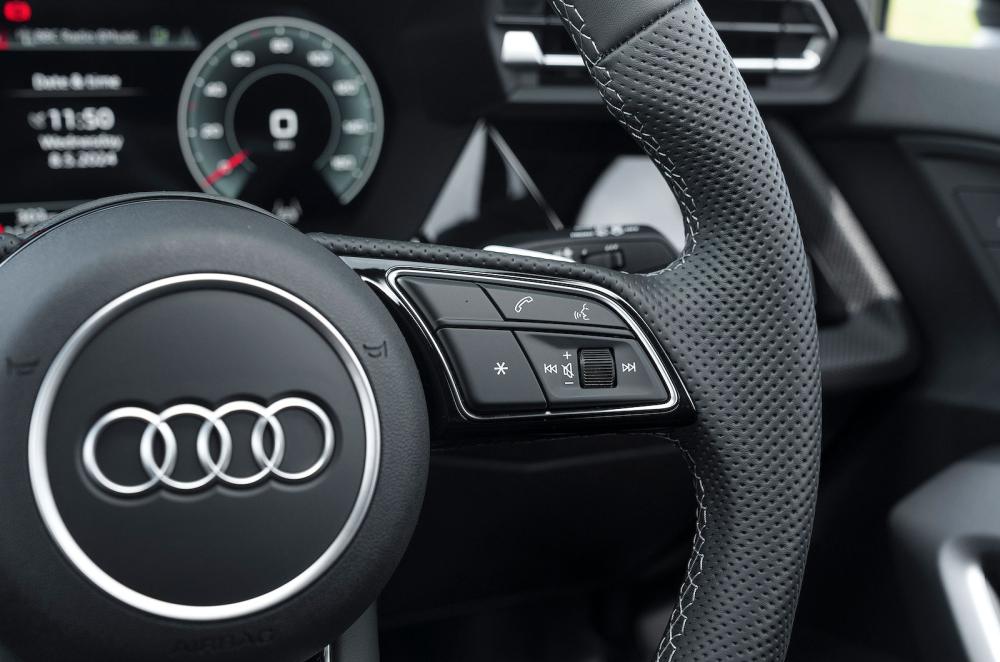 Audi A3 Sportback steering wheel detail