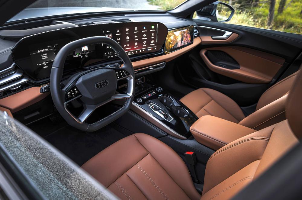 Audi A5 Avant front seats