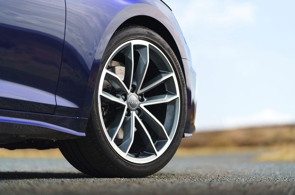 Audi A5 Sportback alloy wheel detail
