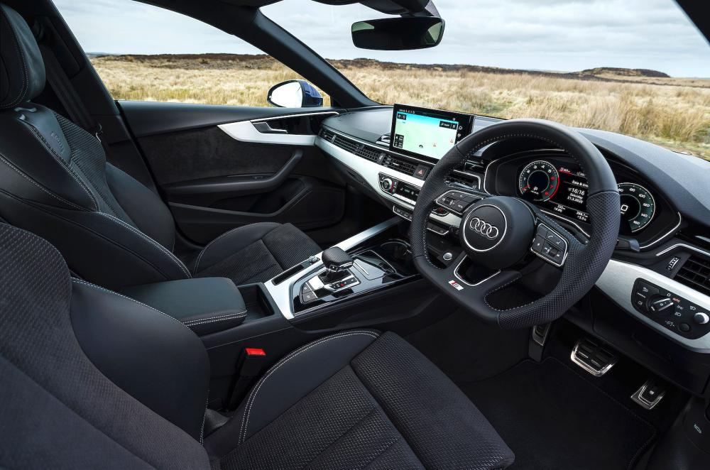 Audi A5 Sportback interior front seats