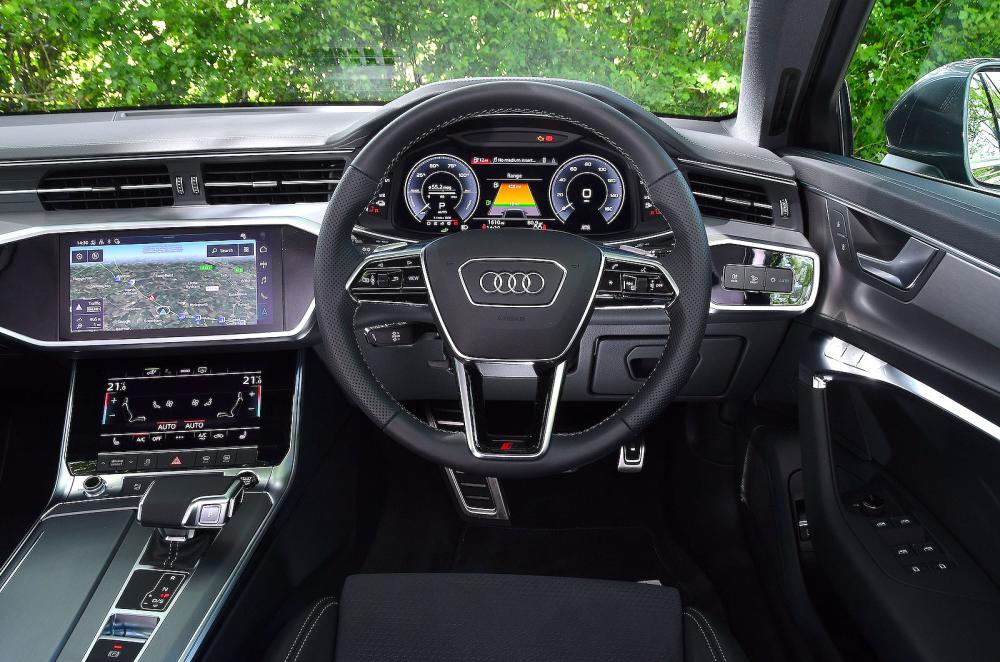 Audi A6 Avant interior dashboard