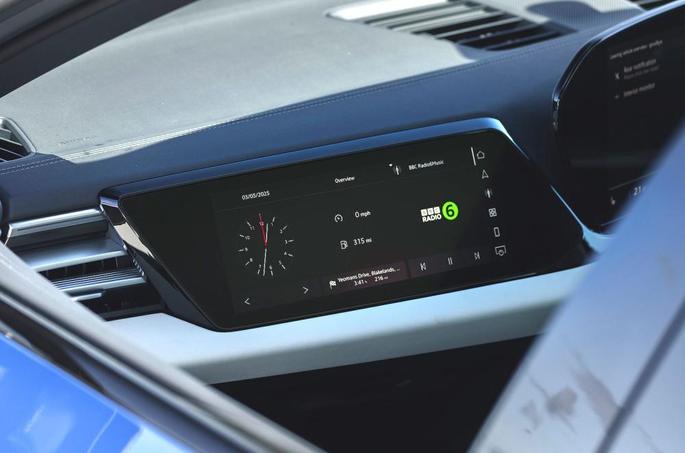 Audi A6 Avant passenger touchscreen