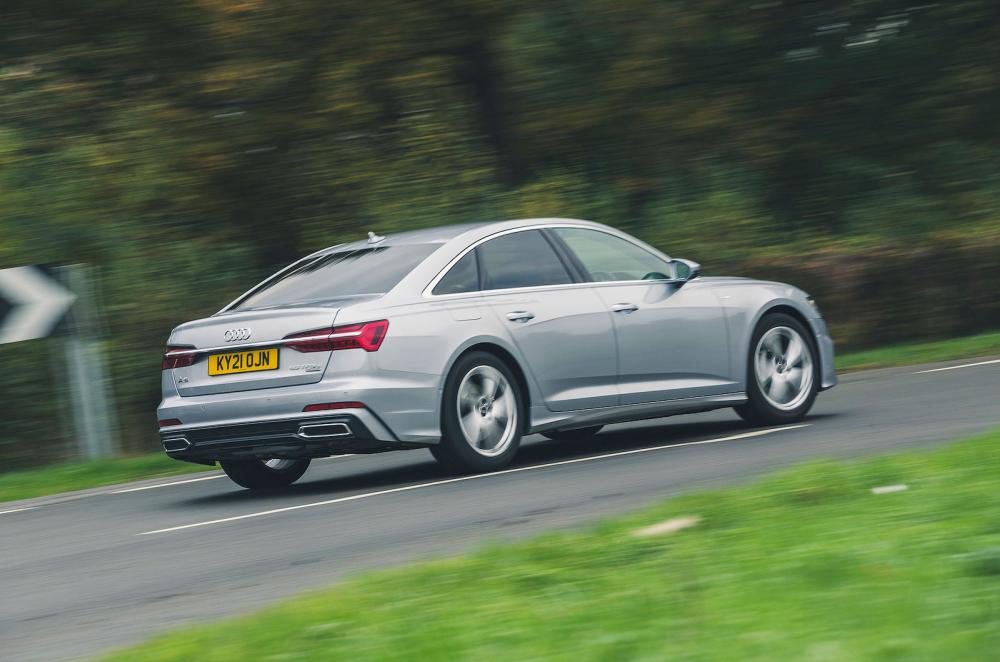 Audi A6 2022 rear right tracking