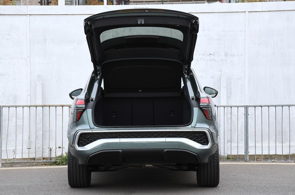 Audi Q3 static rear boot open