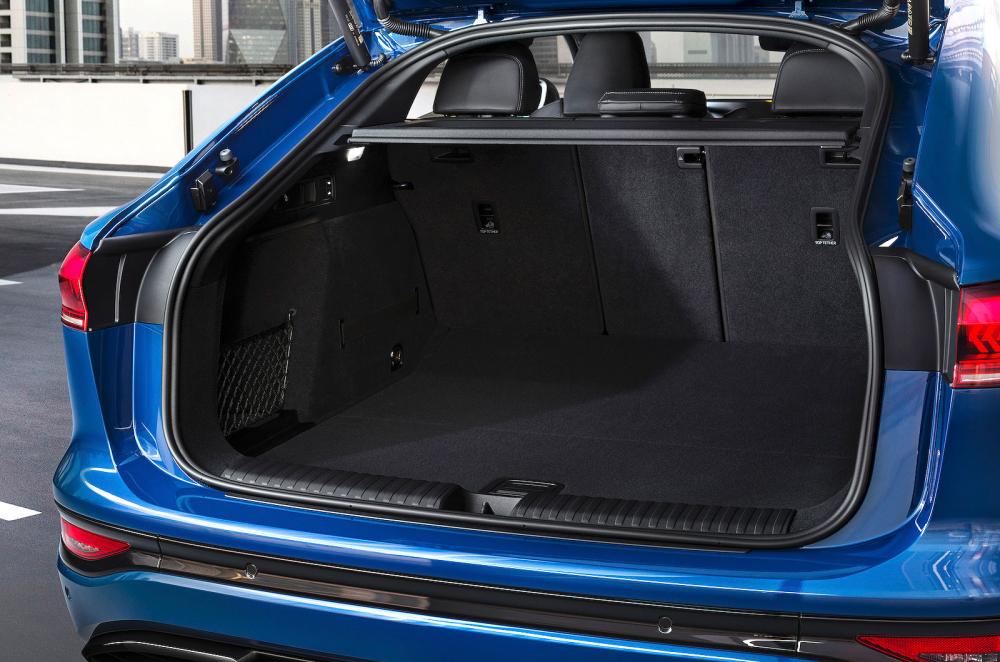 Audi Q6 e-tron Sportback boot